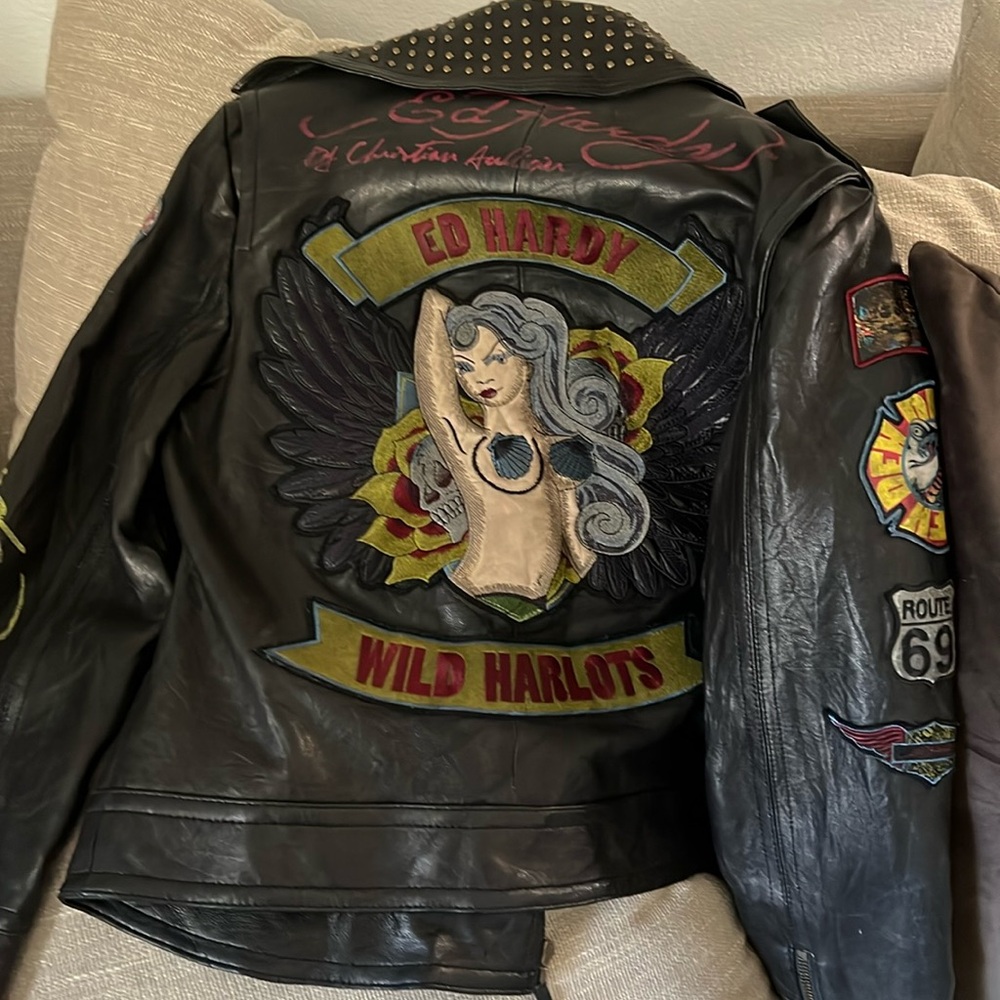 Ed Hardy 100% women’s leather jacket, gently used. Size large.